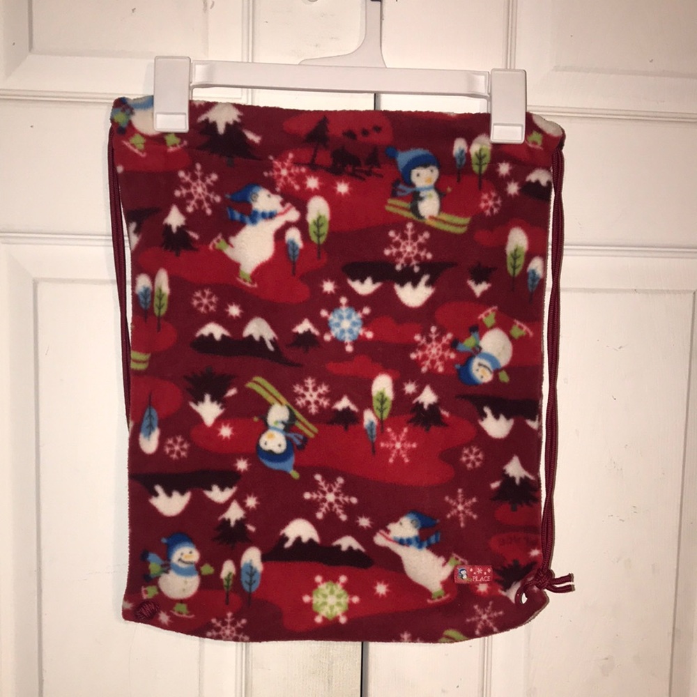Unisex Place Red Fleece Drawstring Bag